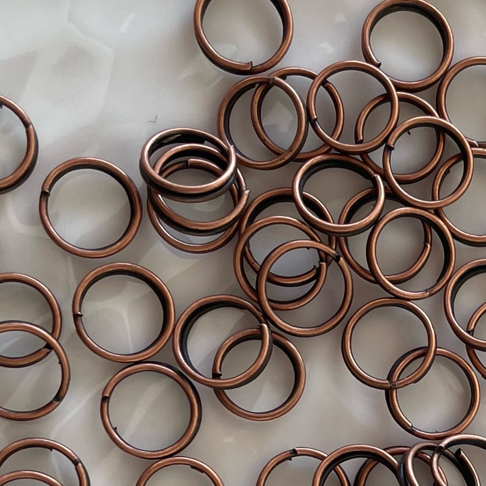 120 Split Rings, 8mm Findings, in Antique Copper Tone for Jewelry Craft Making - Picture 2 of 5
